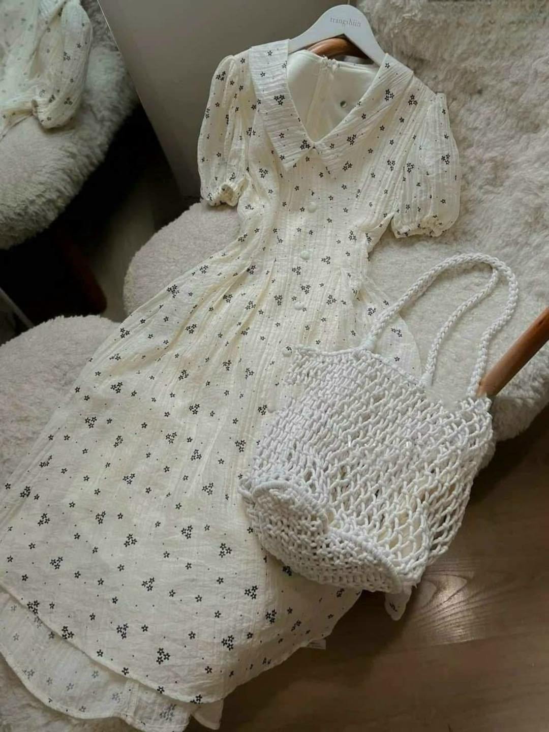 [🆕🇻🇳]  Kids House VN – Chuyên đồ Mẹ và Bé VNXK, TQXK, Cambodia 🧑‍🧒❤️️👶⭐️ Hàng vnxk đẹp
 Giá cao chút nhưng  cam kết đẹp
 đầm hoa  cúc bọc nhìn cái hoạ tiết đã thấy sang quá luôn ah!
 Chất tơ dập, mềm, mát
 hàng 2 lớp toàn thân s , shares-0✔️ , likes-1❤️️ , date-2024-07-18 14:44:42🇻🇳🇻🇳🇻🇳📰🆕