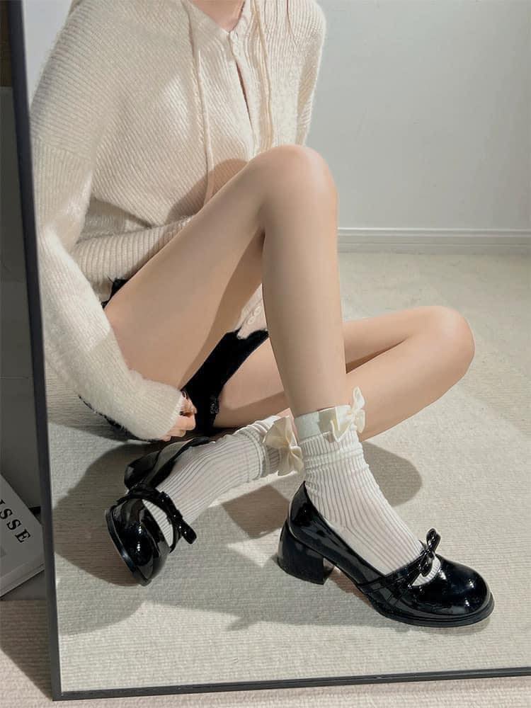 [🆕🇻🇳]  Kids House VN – Chuyên đồ Mẹ và Bé VNXK, TQXK, Cambodia 🧑‍🧒❤️️👶⭐️ Xinh như này only #189k / đôi về tayy . Như búp bê z đó ce . Chuẩn QC cao cấp 100% đi êm chân ạ. Thật sự đôi nè mn đi trẻ ra 10 tủi đóoo.  35-36-37-38-39 f , shares-0✔️ , likes-0❤️️ , date-2024-07-18 15:32:49🇻🇳🇻🇳🇻🇳📰🆕