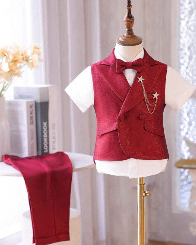 [🆕🇻🇳]  MMKID aims to bring kids the most high fashionable and high quality party design 🧑‍🧒❤️️👶⭐️ New Collection for Kids Boy’s, party wears for any occasions or event
 Available now at MMKID
Bộ sưu tập mới cho bé trai, trang phục tiệc tùng cho bất kỳ d , shares-0✔️ , likes-0❤️️ , date-2024-08-06 13:59:33🇻🇳🇻🇳🇻🇳📰🆕