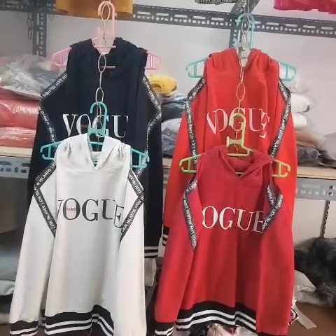 [ Shop.100K🤝Cho Thuê Hàng Bán Sỉ_Lẻ ] – Áo nỉ hoodie hở vai cho bé gái

Chất nỉ da cá dày dặn, mềm mại

Size 9-14

Bao g …
