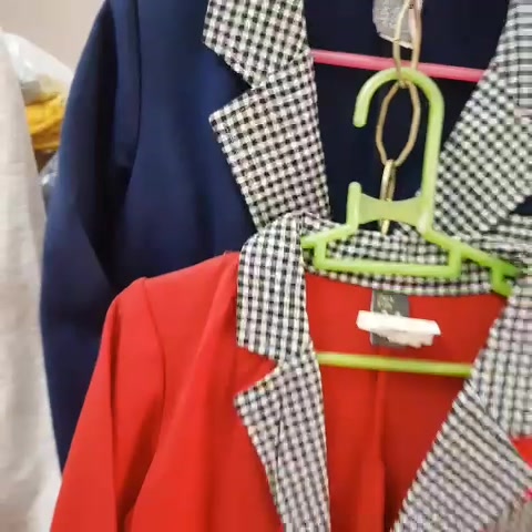 [ Shop.100K🤝Cho Thuê Hàng Bán Sỉ_Lẻ ] – Áo vest phối cổ kẻ

Chất nỉ da cá mềm mại

Hàng lẻ size

Gồm các màu: đỏ, …