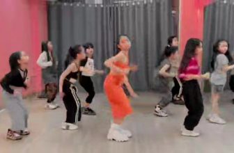 [🆕🇻🇳] Top1StarKids ⭐ ☀ ⚡ Đàn con nhà bà Tuệ Linh cháy khét lẹt  #CLBLynC
#Chođisựtửtế
#Dancerkid
#ModelKid
#NanaThuAnh
Đàn con nhà bà Tuệ Linh cháy khét … , shares-0✔️ , likes-0❤️️ , date-2023-04-02 05:49:39🇻🇳🇻🇳🇻🇳📰🆕