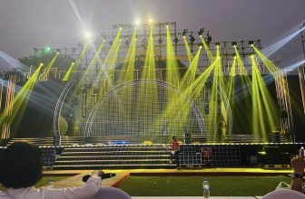 [🆕🇻🇳] Top1StarKids ⭐ ☀ ⚡ Kỉ niệm đêm diễn tại Bắc Ninh với sân khấu quá đẹp và mãn nhãn
Bắn pháo hoa như tết vậy
Diễn xong là mình và cả team lên xe về , shares-0✔️ , likes-0❤️️ , date-2023-04-07 11:51:23🇻🇳🇻🇳🇻🇳📰🆕