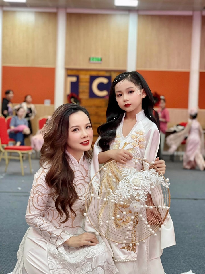[🆕🇻🇳] Top1StarKids ⭐ ☀ ⚡ Ngày cuối tuần hết công xuất với các thiên thần nhỏ..ốm nhắm nhưng được gặp các vitamin xinh đẹp,đáng iu hết nấc mà quên hết cả … , shares-0✔️ , likes-0❤️️ , date-2023-04-10 14:57:12🇻🇳🇻🇳🇻🇳📰🆕
