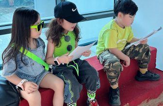 [🆕🇻🇳] Top1StarKids ⭐ ☀ ⚡ Bả chưa biết đọc mà bả cầm kịch bản “da dẻ” như đúng rồi ý  Ngày mai có trọng trách quan trọng show cô Tuệ Linh, làm cho tốt nha… , shares-0✔️ , likes-0❤️️ , date-2023-04-15 10:02:41🇻🇳🇻🇳🇻🇳📰🆕