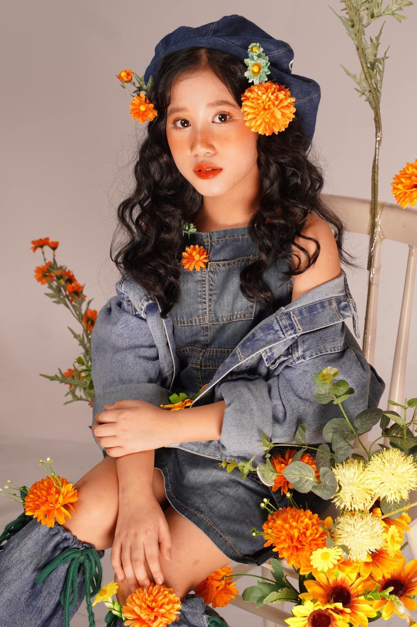 [🆕🇻🇳] Top1StarKids ⭐ ☀ ⚡ 𝑩𝒖́𝒑 𝒃𝒆̂ 𝒍𝒂𝒊 𝒕𝒂̂𝒚 cute !
Từ ” 𝑵𝒂̀𝒏𝒈 𝒕𝒉𝒐̛” 𝒕𝒉𝒂̀𝒏𝒉 ” 𝑴𝒐̣̂𝒕 𝒇𝒂𝒔𝒉𝒊𝒐𝒏𝒊𝒔𝒕𝒂 ”
Đ𝒊𝒆̂̉𝒎 𝒏𝒉𝒂̂́𝒏 𝒗𝒂̂̃𝒏 𝒍𝒂̀ ” Đ𝒐̂𝒊 𝒎𝒂̆́𝒕” 𝒃𝒊𝒆̂́𝒕 𝒏𝒐́𝒊 𝒗𝒂̀ … , shares-0✔️ , likes-0❤️️ , date-2023-04-12 23:29:51🇻🇳🇻🇳🇻🇳📰🆕