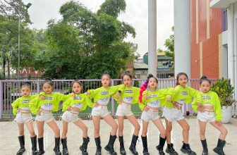 [🆕🇻🇳] Top1StarKids ⭐ ☀ ⚡ Xong show sáng lúc 7h40Khi các bạn còn đang ngủ thì nó phải dậy makeup mà đi diễn  diễn xong show và về đi hk bình thường như… , shares-0✔️ , likes-0❤️️ , date-2023-05-24 01:56:55🇻🇳🇻🇳🇻🇳📰🆕