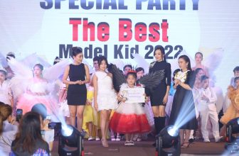 [🆕🇻🇳] Top1StarKids ⭐ ☀ ⚡ Em ấy chưa bao giờ làm tôi thất vọng!
oanh tạc sàn diễn Special Party do Tạp chí Beauty Family tổ chức!
Biến hoá với 3 phong các , shares-0✔️ , likes-0❤️️ , date-2022-08-12 01:35:57🇻🇳🇻🇳🇻🇳📰🆕