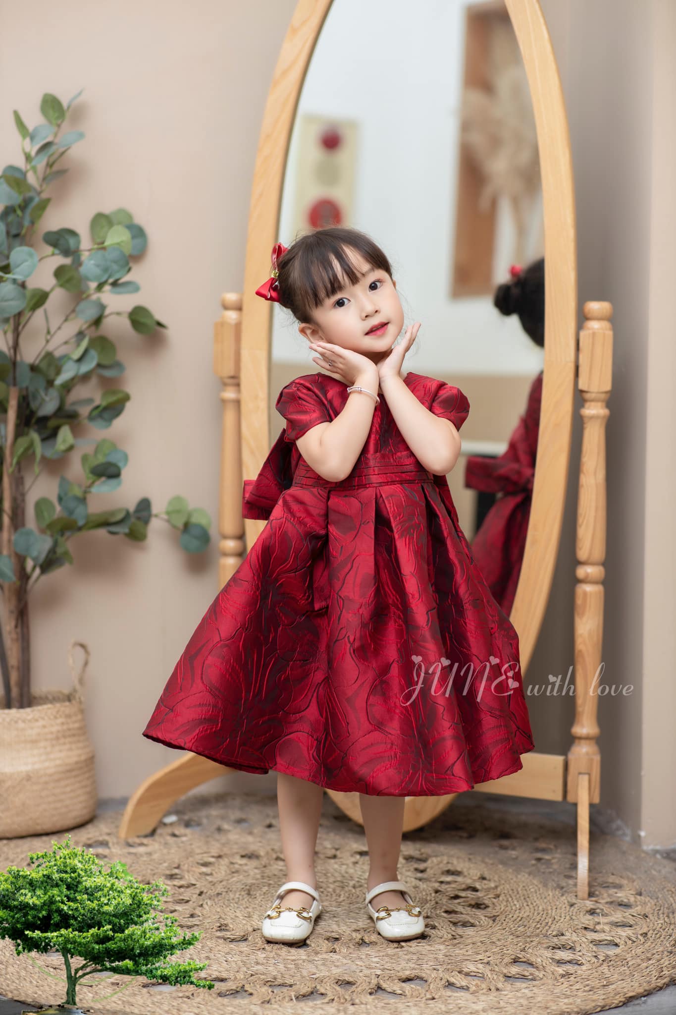 [🆕🇻🇳] Top1StarKids ⭐ ☀ ⚡ Cứ đến sáng t7 em lại là một nàng công chúa
#Top1Vietnam
#Top1List
#Top1Index
Cứ đến sáng t7 em lại là một nàng công chúa
, shares-0✔️ , likes-0❤️️ , date-2022-08-20 09:37:19🇻🇳🇻🇳🇻🇳📰🆕