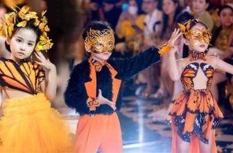 [🆕🇻🇳] Top1StarKids ⭐ ☀ ⚡ Butterfly wings ( Những cánh bướm)
#NIGHTOFTHEGODSfashionshow
#NTKNhatThuc
#COGcinegraph
#COGSocial
#MakeupCatThien
#Top1Vietnam , shares-0✔️ , likes-1❤️️ , date-2022-08-20 12:28:33🇻🇳🇻🇳🇻🇳📰🆕