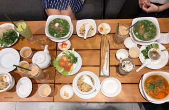 [☕️🇻🇳] Coffee Bùi Văn Ngọ – Đà Lạt 🥤 Top1Coffee ☕️  Gia đình,  nhóm bạn bè,  họp lớp,  tour công ty…. Bùi Văn Ngọ Coffee đều có thể phục vụ. Từ món ăn, thức uống, cho đến bánh h , shares-1✔️ , likes-5❤️️ , date-2020-06-18 14:55:54🇻🇳🇻🇳🇻🇳📰🆕