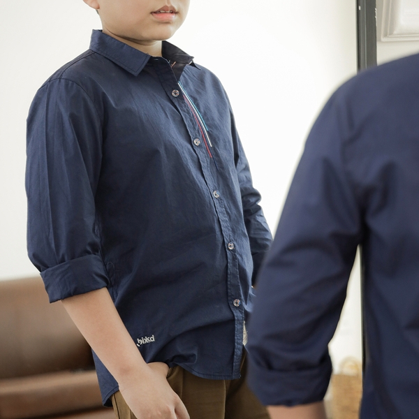 [🛒🇻🇳]Sơ mi dài BT thêu 4 sọc AT111 – Xanh đen – B2KID , SKU – AT111R61256-XD – b2kid.com 🇻🇳🛒Top1Shop🛒 🇻🇳Top1Vietnam🇻🇳 🛍🛒🇻🇳