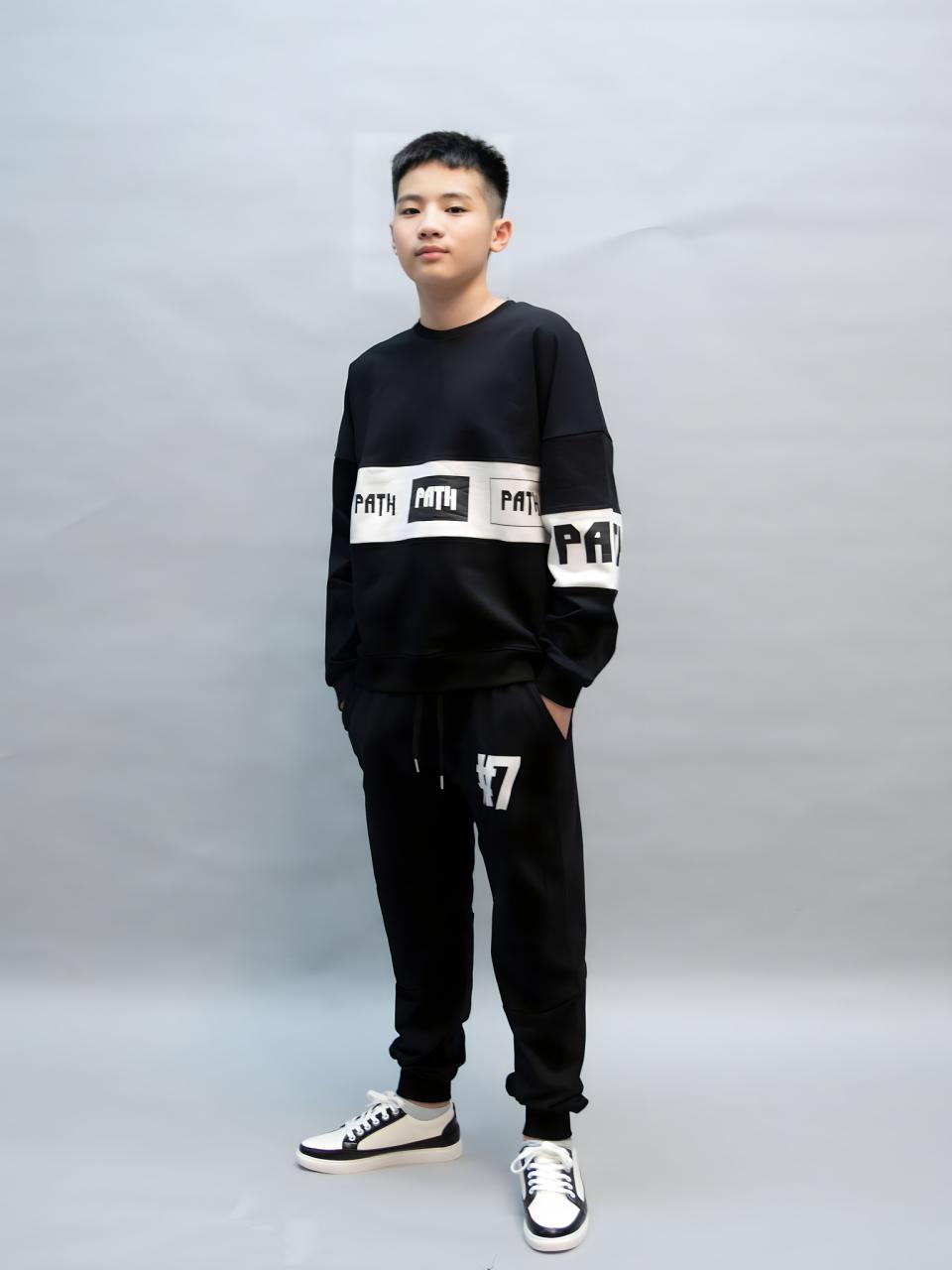 [🛒🇻🇳]Áo nỉ cỏ tròn đen phối trắng PATH – Blue Seven – Blue Seven , SKU – – bluekids.vn 🇻🇳🛒Top1Shop🛒 🇻🇳Top1Vietnam🇻🇳 🛍🛒🇻🇳