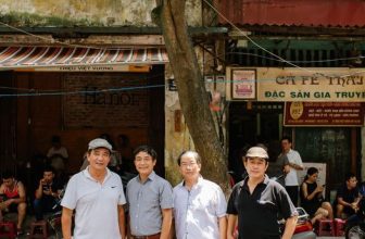 [☕️🇻🇳] Cafe Thái – 27 Triệu Việt Vương – Đây là một quán cà phê nổi bật với không gian của những năm 50 – 60 của thế kỷ 20 🥤 Top1Coffee ☕️ Tứ tử trình làng. Những ngày nắng đẹp, shares-1✔️ , likes-79❤️️ , date-2022-08-06 18:39:55🇻🇳🇻🇳🇻🇳📰🆕