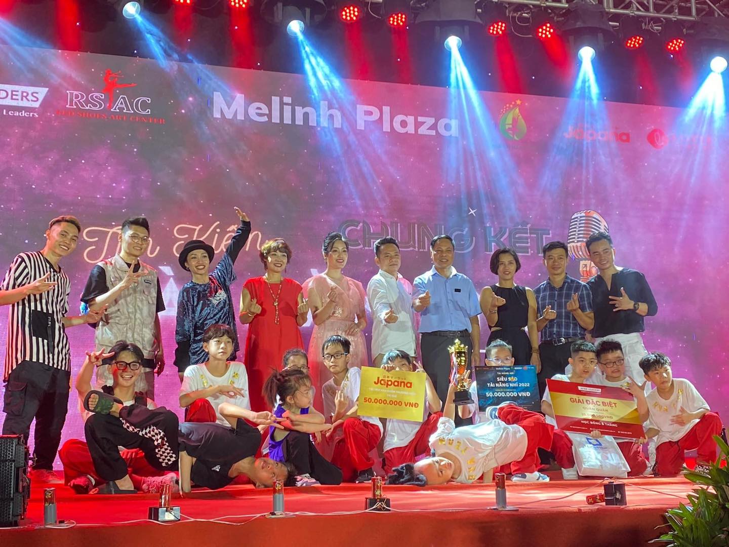 [🆕🇻🇳] Top1StarKids ⭐ ☀ ⚡ Rùa Team tiếp tục gặt hái thêm thành công mới với ngôi vị Siêu Sao Tài Năng Nhí 2022 tranh tài ở cả 3 thể loại Hát – Múa – Nhảy  , shares-0✔️ , likes-0❤️️ , date-2022-08-23 04:01:04🇻🇳🇻🇳🇻🇳📰🆕