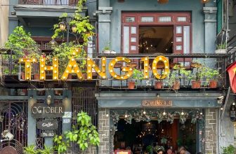 [☕️🇻🇳] Tháng 10 – October coffee – studio   🥤 Top1Coffee ☕️ Tháng Mười cứ nhẹ nhàng, bình dị và luôn được đón nhận những tình cảm thân thương của các vị khách ghé thămOctober Lounge   Ti , shares-3✔️ , likes-17❤️️ , date-2022-08-23 13:41:25🇻🇳🇻🇳🇻🇳📰🆕