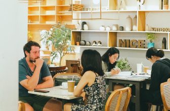 [☕️🇻🇳] Ochata Coffee  🥤 Top1Coffee ☕️ Tụi mình có một không gian xinh xắn và vài món nước, bánh khá ngon theo nhận xét chung của nhiều khách hàng
Tụi mình có lịch h , shares-43✔️ , likes-279❤️️ , date-2022-08-31 14:45:50🇻🇳🇻🇳🇻🇳📰🆕