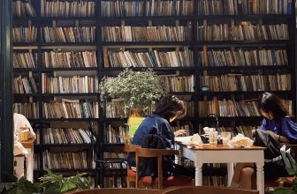 [☕️🇻🇳] Tungbook Coffee Hà Nội 🥤 Top1Coffee ☕️ Cuối tuần này, bạn đã có hẹn gì chưa?  Nếu bạn nhìn thấy bức ảnh này, vũ trụ đang gửi thông điệp đến bạn rằng nhất định phải ghé , shares-3✔️ , likes-20❤️️ , date-2023-03-11 02:14:26🇻🇳🇻🇳🇻🇳📰🆕