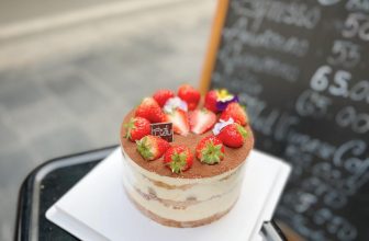 [☕️🇻🇳] GẤU Coffee – Bakery 🥤 Top1Coffee ☕️ 𝐇𝐚𝐩𝐩𝐲 𝐰𝐨𝐦𝐞𝐧’𝐬 𝐝𝐚𝐲   Còn gì tuyệt vời hơn khi bên cạnh bạn có những người phụ nữ để yêu thương & chăm sóc. Tặng các Bà, các M , shares-1✔️ , likes-68❤️️ , date-2023-03-07 09:19:37🇻🇳🇻🇳🇻🇳📰🆕