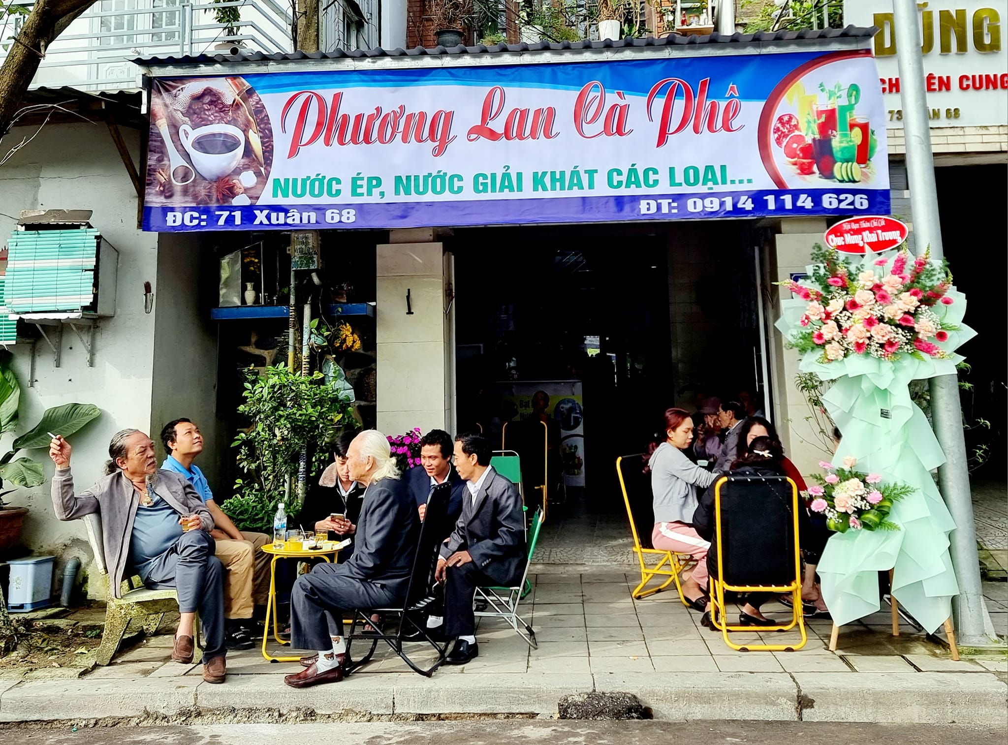 [☕️🇻🇳] Gia Cát Coffee – Cung cấp cây cảnh, nhận sét up cây cảnh cho quán cafe 🥤 Top1Coffee ☕️ GIÁ TRỊ TRAO TAY ĐẾN KHÁCH HÀNG
Gia Cát Coffee xin cảm ơn đến #PhươngLanCoffee đã tin tưởng, lựa chọn sản phẩm Máy pha cà phê Br , shares-0✔️ , likes-10❤️️ , date-2023-03-07 08:32:58🇻🇳🇻🇳🇻🇳📰🆕