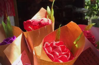 [☕️🇻🇳] 22 phẩy 5 coffee 🥤 Top1Coffee ☕️ 8/3- Ngày của những bông hoa xinh đẹp nở rộ  Ở đây, tại ngôi nhà nhỏ bọn mình, nơi những bông giấy mọc lên từ những đôi bàn tay  , shares-3✔️ , likes-55❤️️ , date-2023-03-07 08:30:52🇻🇳🇻🇳🇻🇳📰🆕