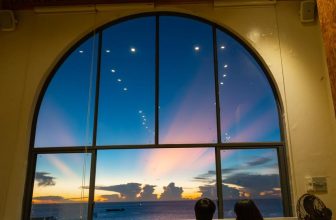 [☕️🇻🇳] LLightroom Coffee 🥤 Top1Coffee ☕️ Lightroom Coffee nơi ngắm hoàng hôn tuyệt vời với không gian “ Sơn Thuỷ Hữu Tình “ nhiều góc sống ảo
Menu đồ uống chất lượng và , shares-82✔️ , likes-16K❤️️ , date-2023-03-24 10:42:48🇻🇳🇻🇳🇻🇳📰🆕