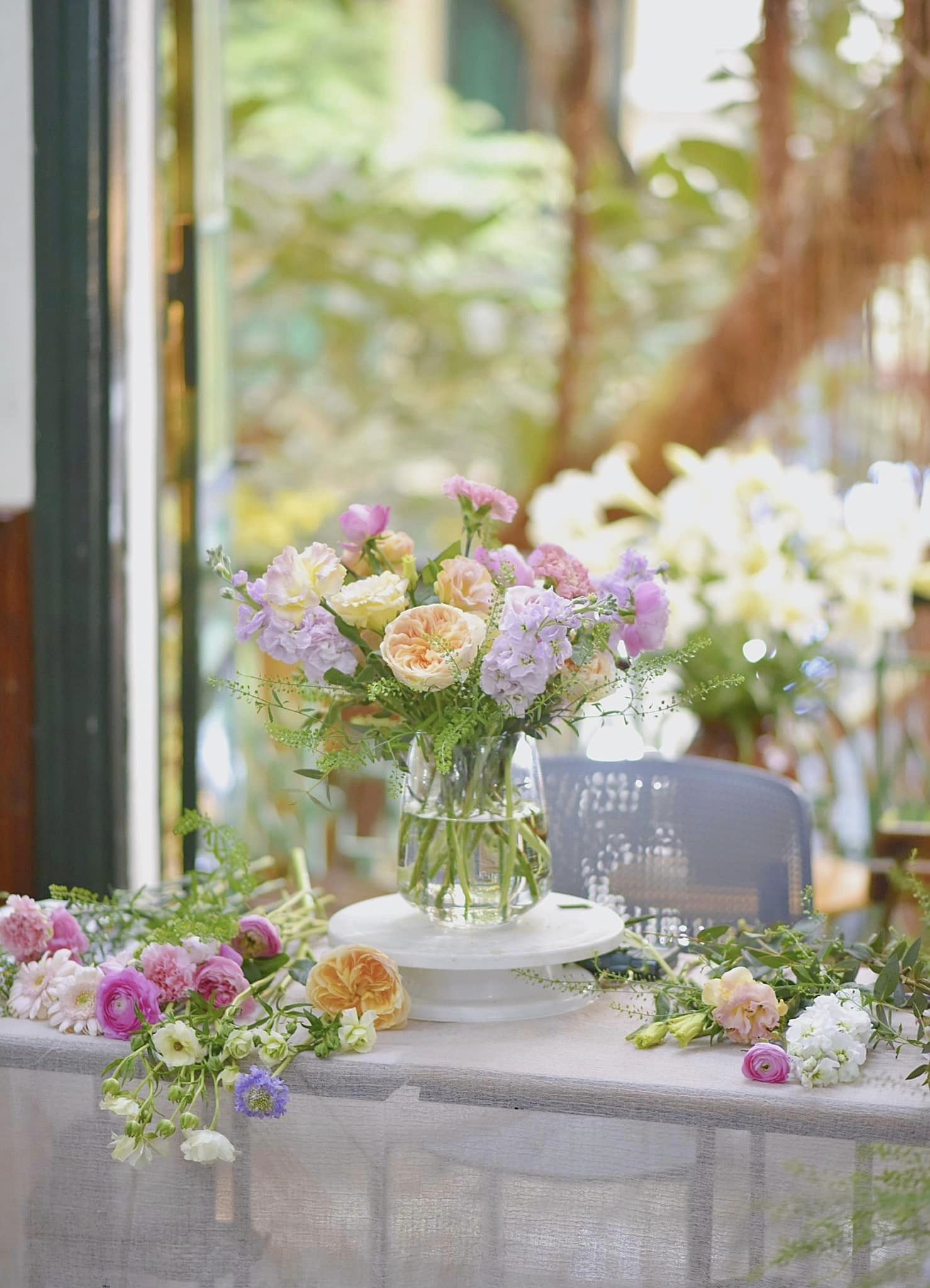 [☕️🇻🇳] Cafe Thọ – Thọ cafe là quán cafe nổi tiếng lâu đời 🥤 Top1Coffee ☕️ 
 BLUSHING HAUS WORKSHOP [No.01]   Vậy là buổi workshop đầu tiên “Hoa thả lọ” diễn ra vào ngày 01/04/2023 của Blushing Haus đã c , shares-0✔️ , likes-10❤️️ , date-2023-04-09 07:37:37🇻🇳🇻🇳🇻🇳📰🆕