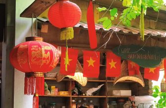 [☕️🇻🇳] 22 phẩy 5 coffee 🥤 Top1Coffee ☕️ Một chút lộng gió cuối ngày,
nơi bạn có thể nghe tiếng lá xào xạc,
một vài tiếng chim hót êm tai,
ánh nắng ban trưa rực rỡ , shares-0✔️ , likes-43❤️️ , date-2023-04-06 06:58:23🇻🇳🇻🇳🇻🇳📰🆕