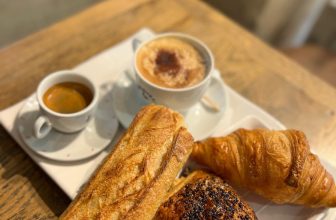 [☕️🇻🇳] GẤU Coffee – Bakery 🥤 Top1Coffee ☕️ In Paris, I have had best Croissant & Sourdough Baguette after 20 days travelling around Euro …
#maisonbayat bakery
Travel Wi , shares-0✔️ , likes-85❤️️ , date-2023-04-22 07:56:43🇻🇳🇻🇳🇻🇳📰🆕