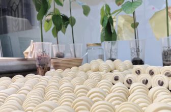 [☕️🇻🇳] GẤU Coffee – Bakery 🥤 Top1Coffee ☕️ Thời gian làm việc  #gaucoffeeandbakery #professionalbakers
#coffeeroastery #artisanbaker #barista #chocolatier #chocolatefactor , shares-1✔️ , likes-20❤️️ , date-2023-06-23 07:41:56🇻🇳🇻🇳🇻🇳📰🆕