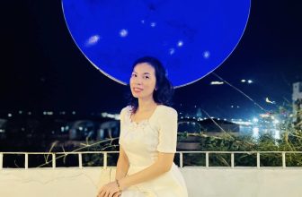 [☕️🇻🇳] The View Hai Dang – Dịch vụ tổ chức tiệc gặp mặt, tiệc mừng của công ty 🥤 Top1Coffee ☕️  Ở The View có một mặt trăng xanh lúc nào cũng tròn  Chiều tà vừa tắt, tấm biển tròn màu xanh liền vụt sáng. Giữa nền trời lấp l , shares-22✔️ , likes-54❤️️ , date-2023-06-27 03:30:02🇻🇳🇻🇳🇻🇳📰🆕