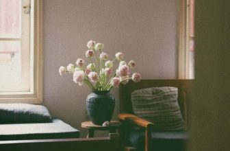 [☕️🇻🇳]  De.TẦM Cafe – Coffee – Bistro 🥤 Top1Coffee ☕️ Lặng lẽ trong góc phố nhỏ, qua nhiều năm de.Tầm và những câu chuyện gắn liền với phố phường Hà Nội. Từ thức nước theo mùa, hay t , shares-1✔️ , likes-20❤️️ , date-2023-07-20 08:56:07🇻🇳🇻🇳🇻🇳📰🆕