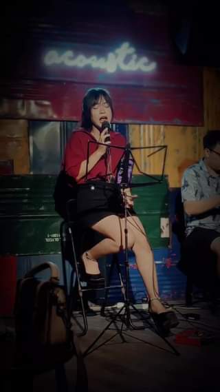 Yêu nhiều mới hát đc thế này chứ... Acoustic 236 Hàng Bông - Live music all night from 20h30 ----------------------------------