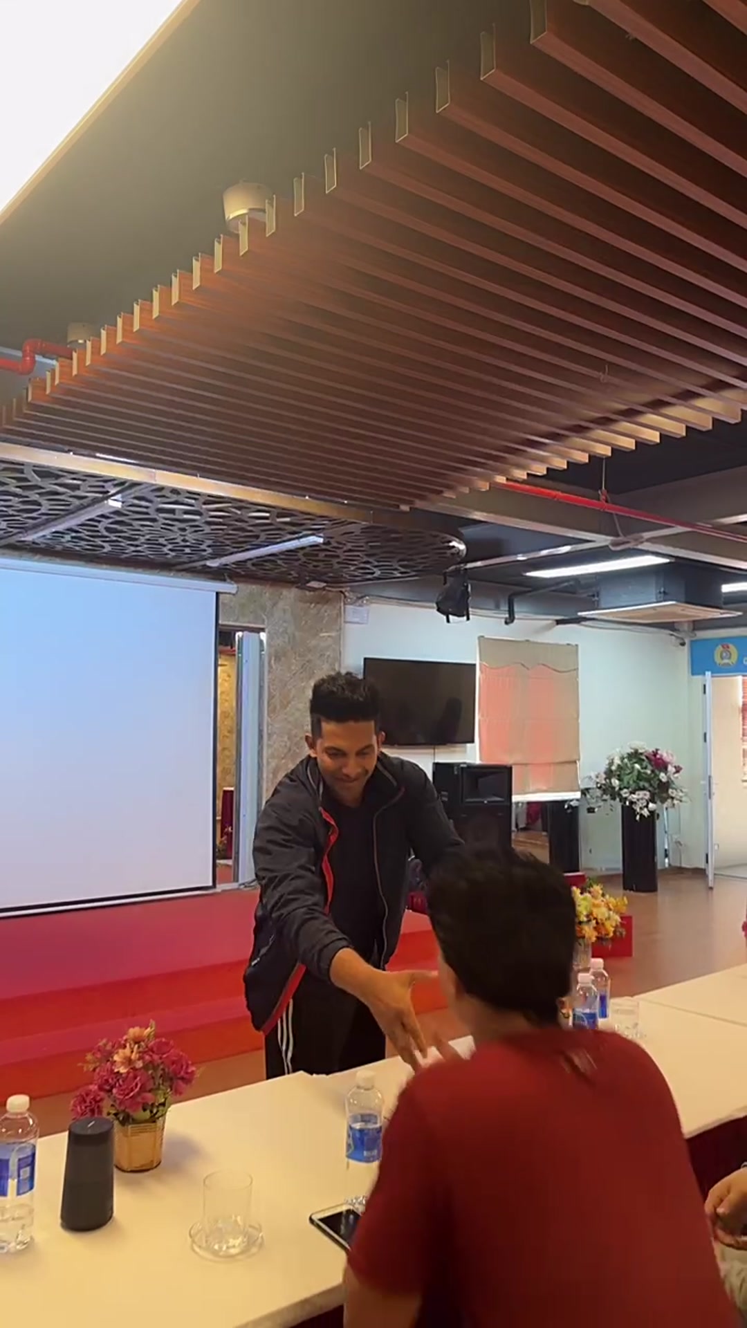 [☕️🇻🇳] Zero One Coffee – Bakery 🥤 Top1Coffee ☕️ Gió xuân đã ùa về qua khung cửa sổ !, shares-0✔️ , likes-3❤️️ , date-2023-11-20 07:31:32🇻🇳🇻🇳🇻🇳📰🆕