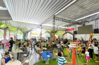 [☕️🇻🇳] Coffee Red 🥤 Top1Coffee ☕️ Cuối tuần luôn là thời gian lý tưởng để gia đình sum vầy, tụ họp bạn bè sau một tuần làm việc căng thẳng.
Đến Red để tận hưởng , shares-0✔️ , likes-1❤️️ , date-2023-09-10 01:52:56🇻🇳🇻🇳🇻🇳📰🆕