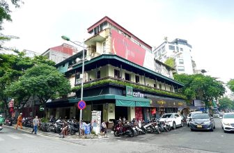 [☕️🇻🇳] AHA Cafe 🥤 Top1Coffee ☕️ Chào đón diện mạo mới với view tầng 2 tuyệt đẹp.
Các bạn có nhận ra đây là quán Aha nào không nhỉ?
www.ahacoffee.com#ahacafe , shares-13✔️ , likes-79❤️️ , date-2023-09-18 04:42:12🇻🇳🇻🇳🇻🇳📰🆕