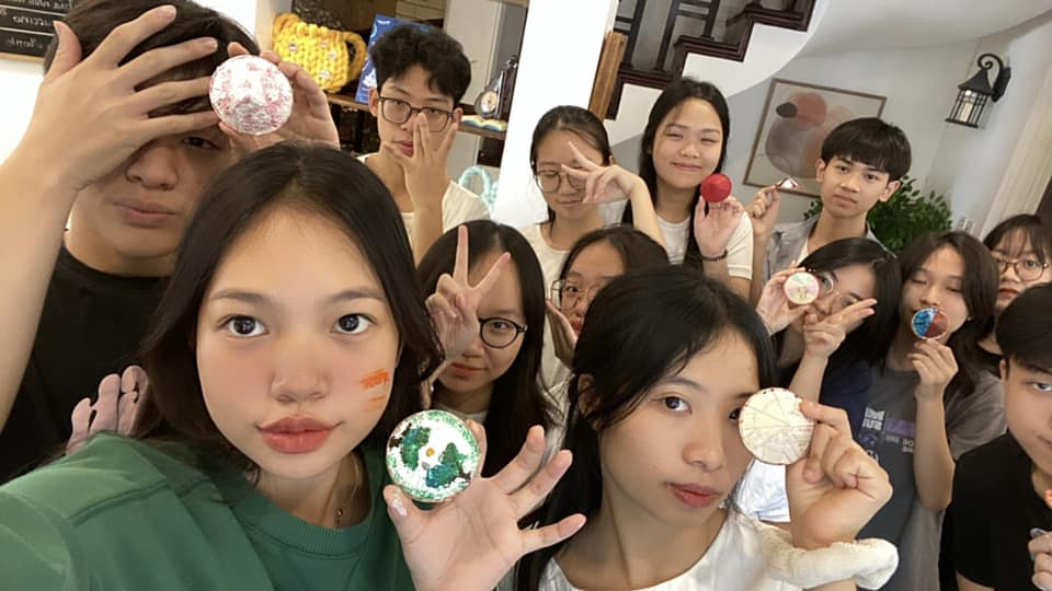 [☕️🇻🇳] Premier Coffee and Tea 🥤 Top1Coffee ☕️ Nhờ có các cậu mà cuối tuần của chúng tớ luôn tràn ngập những niềm vui và tiếng cười…Hy vọng chúng mình sẽ trở thành 1 phần th , shares-0✔️ , likes-9❤️️ , date-2023-09-24 15:09:42🇻🇳🇻🇳🇻🇳📰🆕