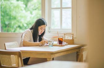 [☕️🇻🇳] OiA Coffee 🥤 Top1Coffee ☕️ Không gian yên bình ở OiA khi sang thu
Thu đã sang rồi mà vẫn còn khí nóng oi bức lan toả khắp thành phố. Nhưng ở OiA thì khác, , shares-0✔️ , likes-5❤️️ , date-2023-10-06 04:00:05🇻🇳🇻🇳🇻🇳📰🆕