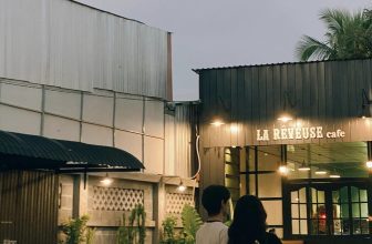 [☕️🇻🇳] 𝐋𝐚 𝐑𝐞̂𝐯𝐞𝐮𝐬𝐞🥤 Top1Coffee ☕️ “tôi của tháng năm đó
quên cả bình yên của chính mình ..!”, shares-1✔️ , likes-137❤️️ , date-2023-10-18 10:58:55🇻🇳🇻🇳🇻🇳📰🆕