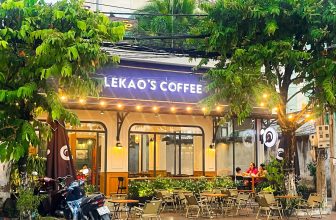 [☕️🇻🇳] LeKao’s Coffee 🥤 Top1Coffee ☕️  Đến ngay LeKao’s Hùng Vương xinh xịn cùng View Bờ sông vào buổi tối cùng không khí dịu nhẹ nè  𝐋𝐄𝐊𝐀𝐎’𝐒 𝐂𝐎𝐅𝐅𝐄𝐄 𝐇𝐔̀𝐍𝐆 𝐕𝐔̛𝐎̛𝐍𝐆
𝟏𝟏 , shares-8✔️ , likes-51❤️️ , date-2023-11-17 10:34:07🇻🇳🇻🇳🇻🇳📰🆕