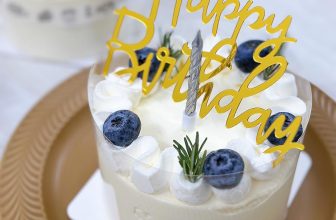 [☕️🇻🇳] 12 mois pâtisserie  🥤 Top1Coffee ☕️ Cuối năm nhiều dịp đặc biệt, chúng mình sẽ liên tục có bánh kem size bento để khách đem tặng, vừa ngon mà xinh xắn, size bento g , shares-0✔️ , likes-3❤️️ , date-2023-11-10 09:50:14🇻🇳🇻🇳🇻🇳📰🆕