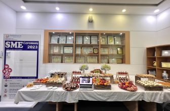 [☕️🇻🇳] Cham Cham Bakery – Coffee 🥤 Top1Coffee ☕️ Cham Cham tại FrieslandCampina Việt Nam  Ngày hôm nay, vô cùng may mắn cho team Cham Cham khi được chuẩn bị tiệc ngọt phục vụ sự , shares-0✔️ , likes-34❤️️ , date-2023-11-20 13:22:51🇻🇳🇻🇳🇻🇳📰🆕