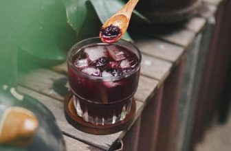 [☕️🇻🇳] Cố Thời Coffee 🥤 Top1Coffee ☕️ Kombucha ” nhà nuôi”, chua chua của kombucha đi cùng với dâu tằm tươi ủ đường, uống dô quên đường đi lối về  —————
Cố , shares-0✔️ , likes-8❤️️ , date-2023-11-21 02:00:27🇻🇳🇻🇳🇻🇳📰🆕