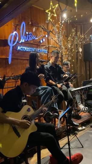 [☕️🇻🇳] Phiêu Acoustic Cafe 🥤 Top1Coffee ☕️ Nhac nhạc cùng Phiêu, shares-0✔️ , likes-10❤️️ , date-2023-11-22 13:55:56🇻🇳🇻🇳🇻🇳📰🆕