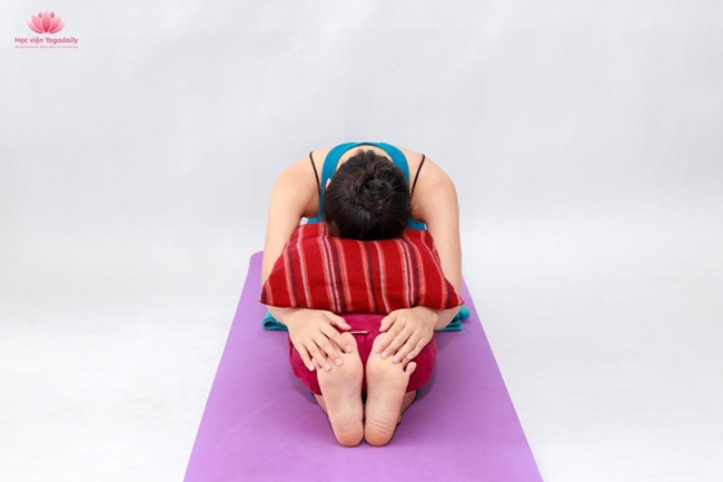 yoga trị liệu 11