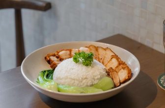 [☕️🇻🇳] A’dor Café 🥤 Top1Coffee ☕️ Một món ăn bạn không thể bỏ qua khi ghé đến @ador.cafe: 𝑪𝒐̛𝒎 𝑻𝒉𝒊̣𝒕 𝑯𝒆𝒐 𝑴𝒖𝒐̂́𝒊 𝑪𝒉𝒊𝒆̂𝒏 – 𝑺𝒂𝒍𝒕𝒆𝒅 𝑷𝒐𝒓𝒌.
Với lớp da được muối và chi , shares-3✔️ , likes-5❤️️ , date-2023-06-12 03:34:14🇻🇳🇻🇳🇻🇳📰🆕