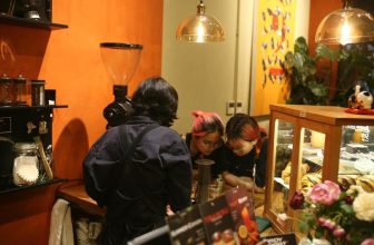 [☕️🇻🇳] Blackbird Coffee 🥤 Top1Coffee ☕️ Xin chào,
Ngày mai, thứ Ba ngày 14/11, cơ sở Lãn Ông sẽ đóng cửa cả ngày để phục vụ cho kì thi barista thâm niên, tranh thủ ngh , shares-1✔️ , likes-26❤️️ , date-2023-11-13 13:42:14🇻🇳🇻🇳🇻🇳📰🆕