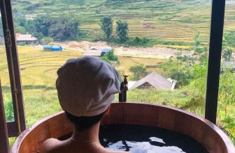 [☕️🇻🇳] La Dao Spa – Coffee House, homestay 🥤 Top1Coffee ☕️ Trong cái lạnh Sa pa sương mù khắp lối thì Lá Dao bản tả van Sapa vẫn có thể cà phê ngắm nhìn chọn cảnh làng bản hoặc ngâm người , shares-0✔️ , likes-29❤️️ , date-2023-12-04 01:22:15🇻🇳🇻🇳🇻🇳📰🆕