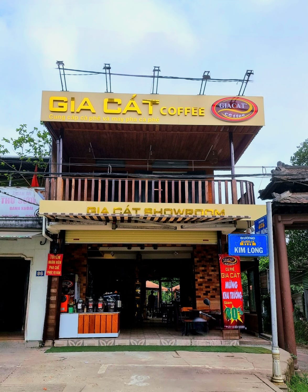 [☕️🇻🇳] Gia Cát Coffee – Cung cấp cây cảnh, nhận sét up cây cảnh cho quán cafe 🥤 Top1Coffee ☕️  GRAND OPENING
Gia Cát Coffee chính thức khai trương vào ngày 11/5/2023.
Khuyến mãi khai trương giảm giá 30% từ ngày 11/5/2023 , shares-8✔️ , likes-83❤️️ , date-2023-05-10 03:17:45🇻🇳🇻🇳🇻🇳📰🆕