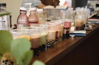 [☕️🇻🇳] Coffee TALK 🥤 Top1Coffee ☕️ Ngoài kia bao la mưa gió…
Lớp mình học và thưởng thức trà sữa vui tươi., shares-0✔️ , likes-4❤️️ , date-2023-10-14 06:30:02🇻🇳🇻🇳🇻🇳📰🆕